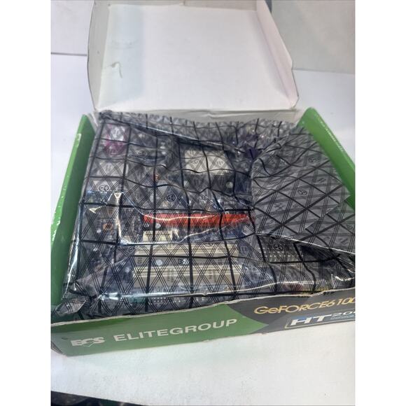 ECS HT2000 GeForce 6100SM-M (V1.0/1.0A) Motherboard + Extras - NEW - Picture 6 of 6